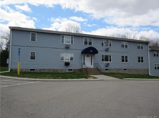 65 Horse Pond Rd, Salem, CT 06420