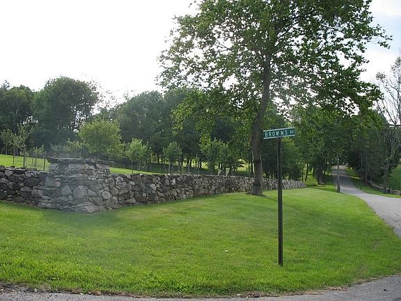 13 Brown Road South Kent  LEO 063