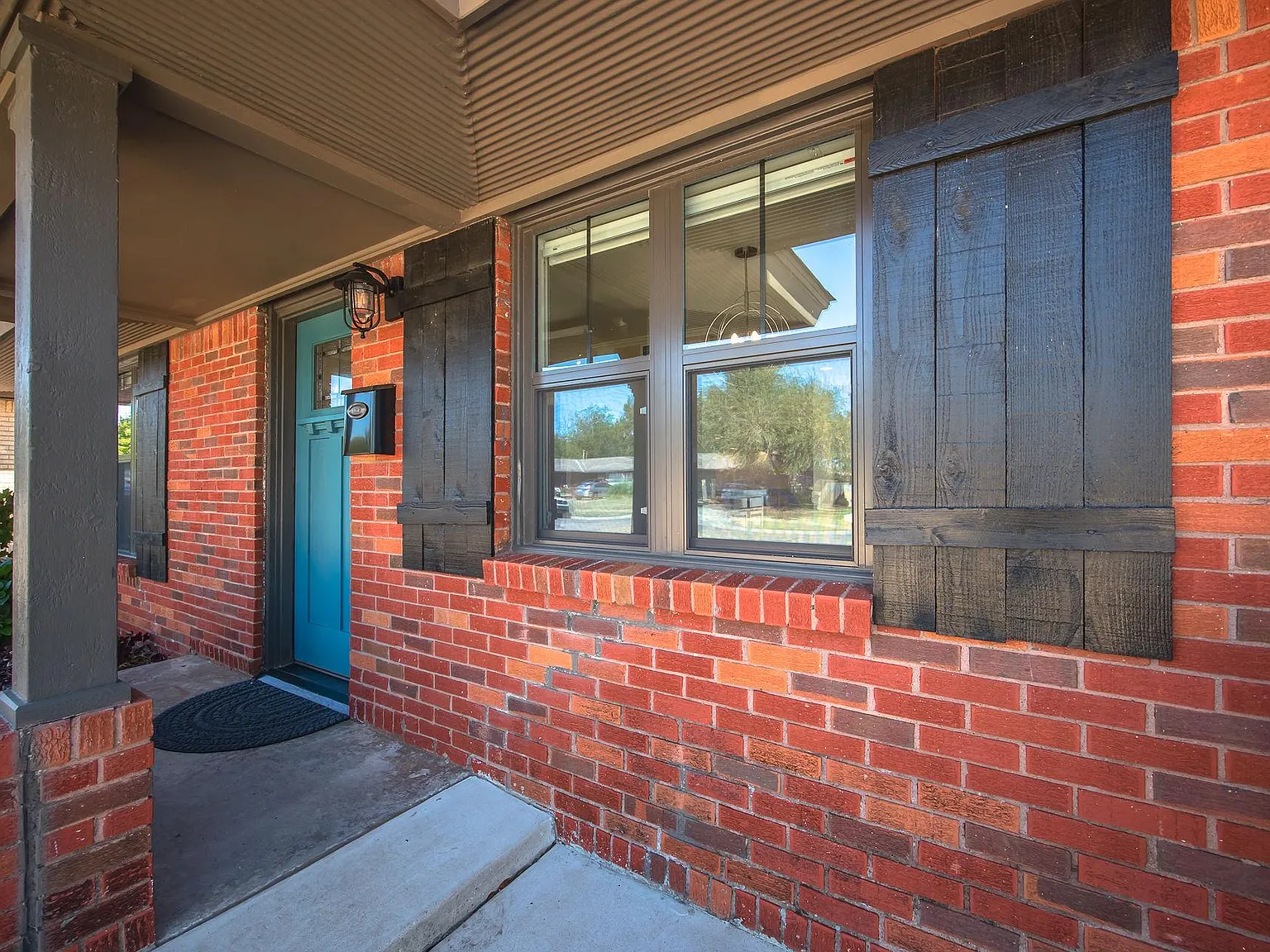 1840 Westminster Pl — Photo 2