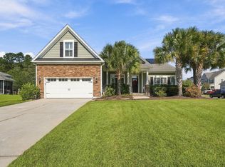 190 Carolinian Dr, Summerville, SC 29485