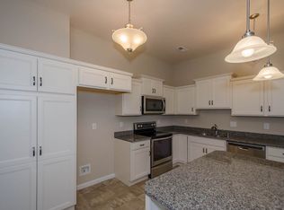 4196 Country Mill Rdg, Burlington, KY 41005