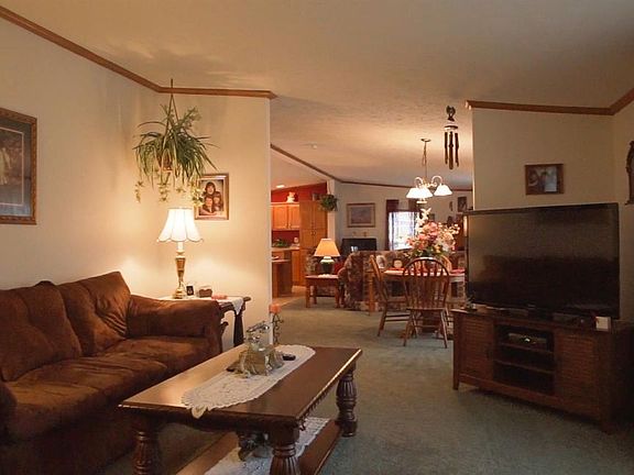 2nd image of 2123 Tracy Dr