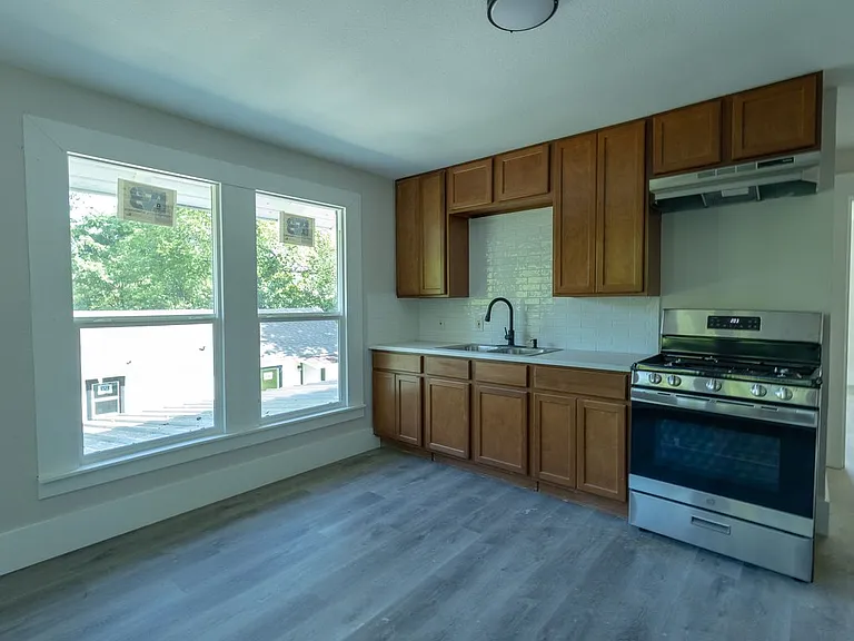 1702 Ethel Ave #A — Photo 11