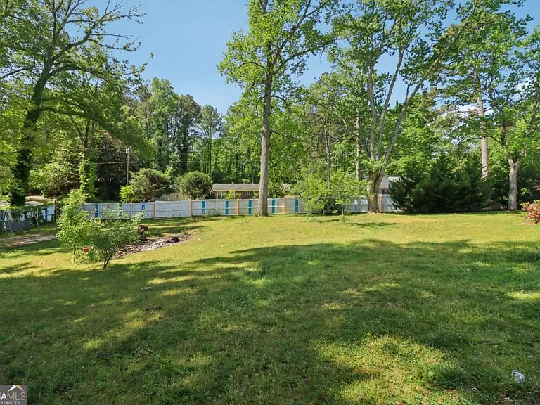 2344 Chestnut Log Pl — Photo 55