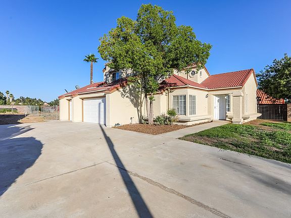 2nd image of 26157 Coronada Dr