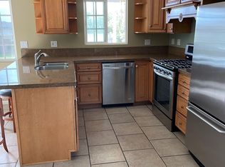 7329 Hillsboro St, Goleta, CA 93117