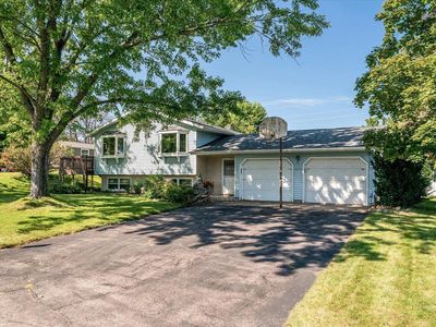 N5467 Penney LANE, Onalaska, WI, 54650