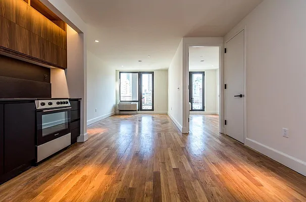 Rented by Nooklyn NYC LLC | media 105