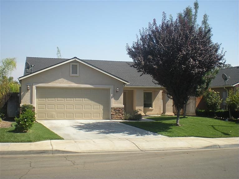 2nd image of 2558 N Marty Ave