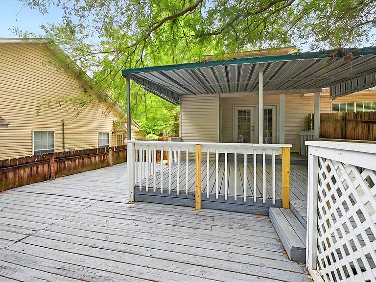 3001 Oak Park Ct #A — Photo 40