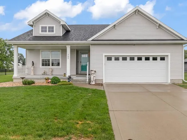 705 Ironwood Ave, Woodward, IA 50276