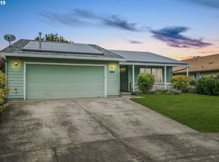 6215 SE Pegasus St, Hillsboro, OR 97123