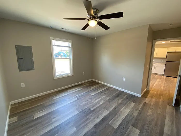 131 W Main Dr — Photo 8