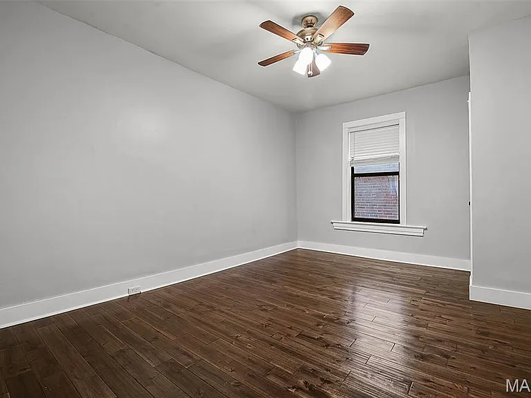 4629 Washington Ave — Photo 5