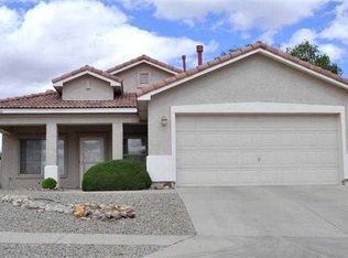 10816 Sandcreek St NW, Albuquerque, NM 87114