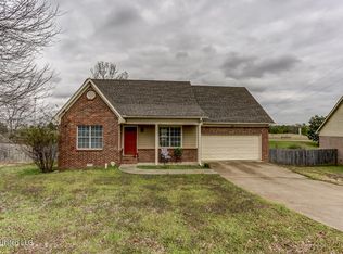 7316 Deerbrook Rd, Olive Branch, MS 38654