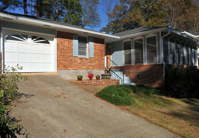 1278 Fairhill Ln NE — Photo 1