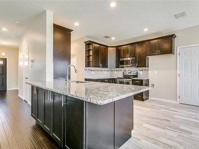 525 Richmond Park Ln, Fort Worth, TX, 76140