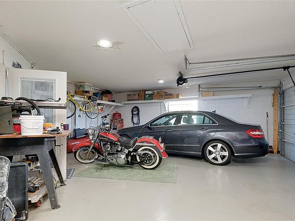 4th image of 6433 Granger Rd