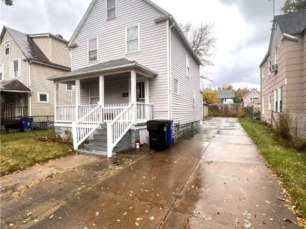 2154 W 96th St, Cleveland, OH 44102