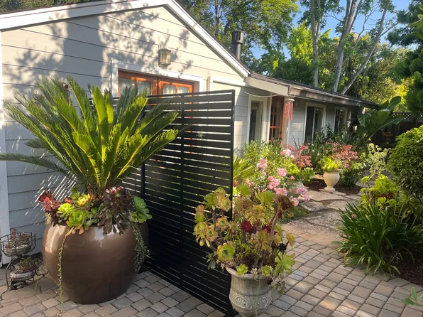 2336 Howard Ave, San Carlos, CA 94070