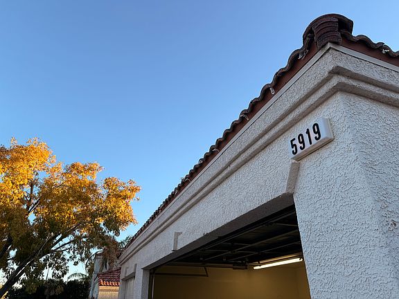 3rd image of 5919 Creekside Sands Ln