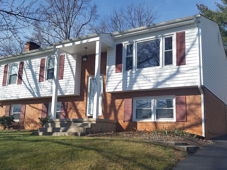 1st image of 426 McGeorge Dr