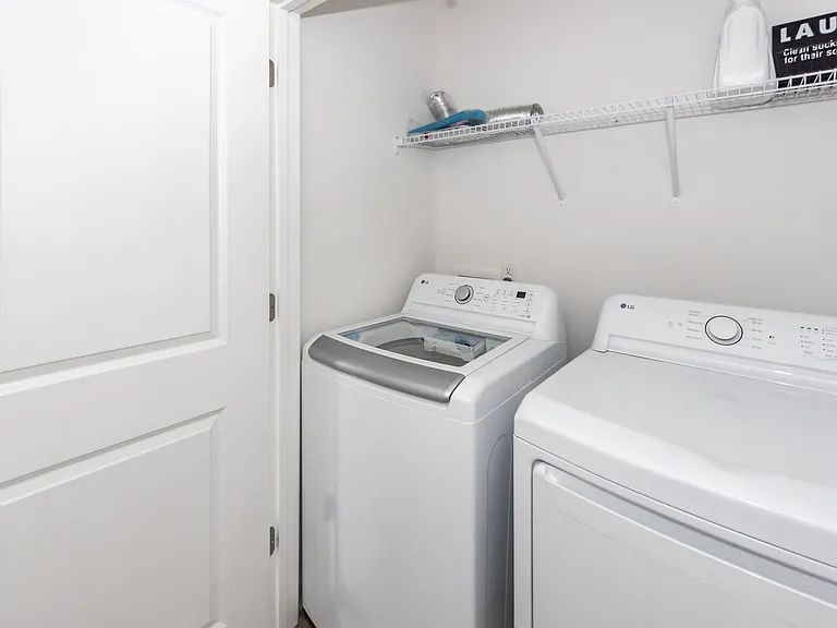 359 Herty Park Dr — Photo 40