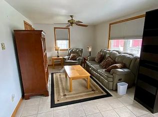 480 Station Rd APT 1, Quakertown, PA 18951