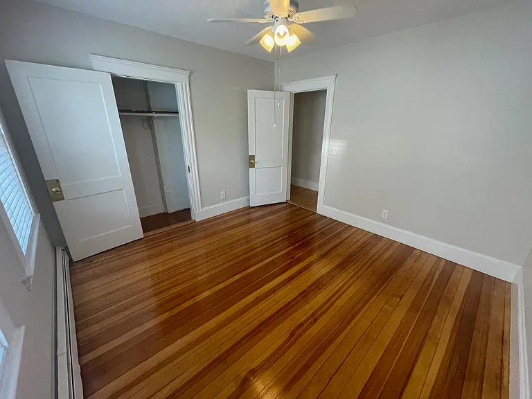 252 Brown St — Photo 9