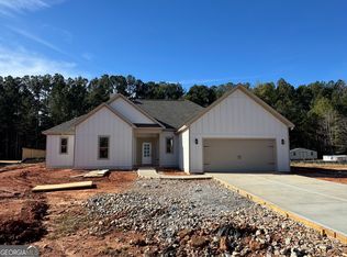 152 Hunters Chase Ct, Eatonton, GA 31024