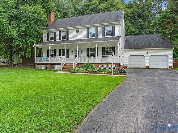 3rd image of 8307 Briarthorn Ct