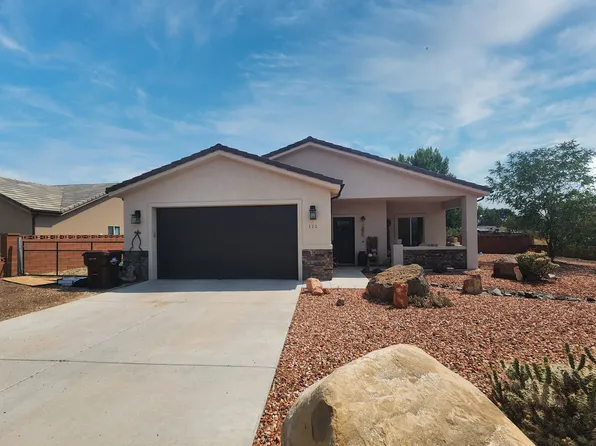 111 W Sedona Valley Rd, Kanab, UT 84741