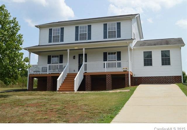 1st image of 2717 Eagle Dr