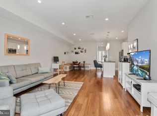 2221 M St NE UNIT 301, Washington, DC 20002