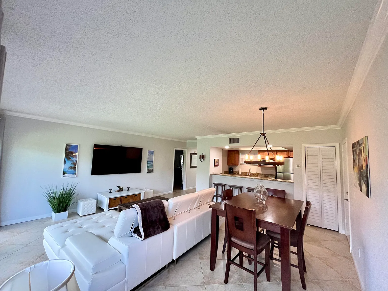 1 bed, 1.0 bath, 900 sqft, $5,000 — Photo 4