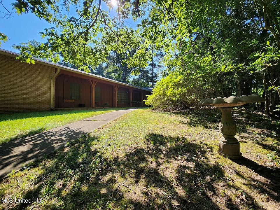 33 Woodland Dr, Yazoo City, MS 39194 MLS 4049470 Zillow