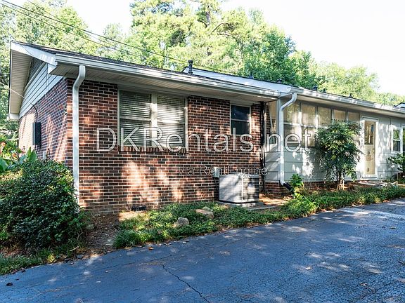 3rd image of 2941 Caldwell Rd NE #4