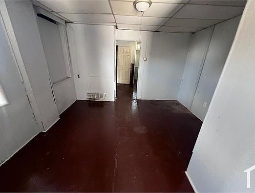 5th image of 7815 Ivory Ave