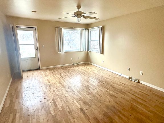 5th image of 1870 Alcott Dr #1