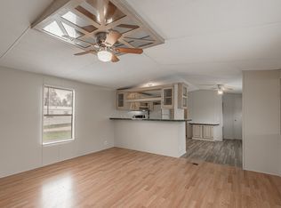 1345 Fm 405 Rd TRLR 4, Huntsville, TX 77320