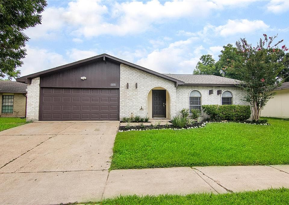 1st image of 5502 Cairnleigh Dr