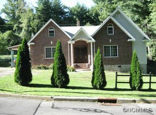 91 Richmond Hill Dr, Asheville, NC 28806