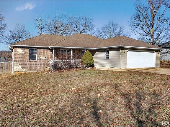 2nd image of 21062 Larson Rd