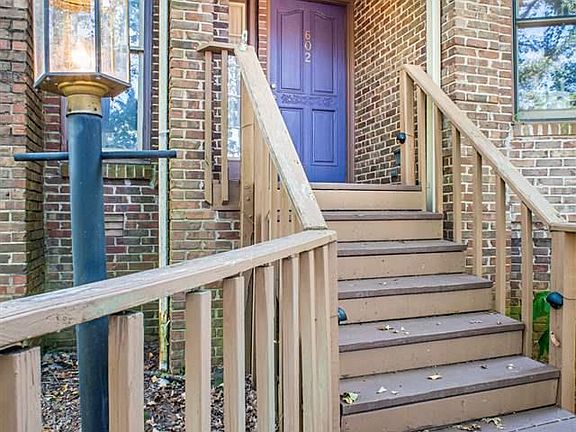 5th image of 602 Nightingale Cir SE