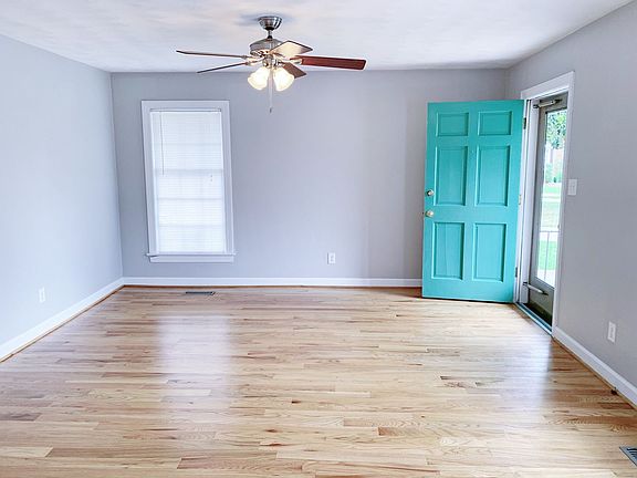 5th image of 103 Stancil Dr #A