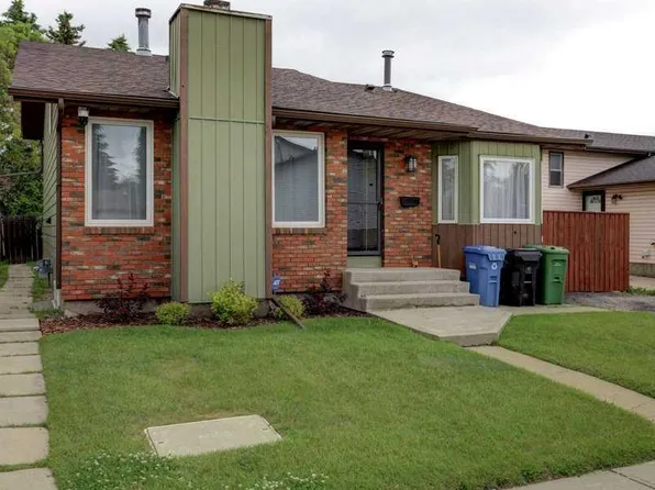 376 N Whitlock Way NE, Calgary, AB T1Y 5C7
