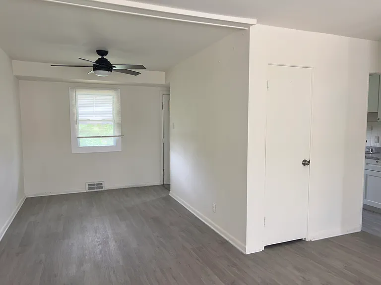 810 Teurville Dr — Photo 7