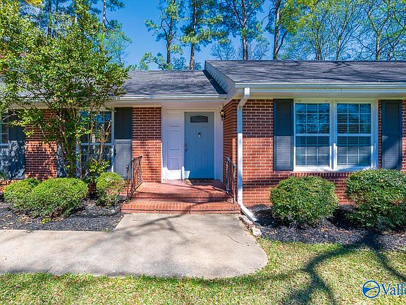 3rd image of 1804 Stratford Rd SE