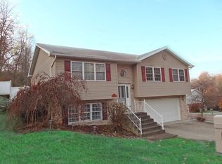698 Tremont St, Morgantown, WV 26505
